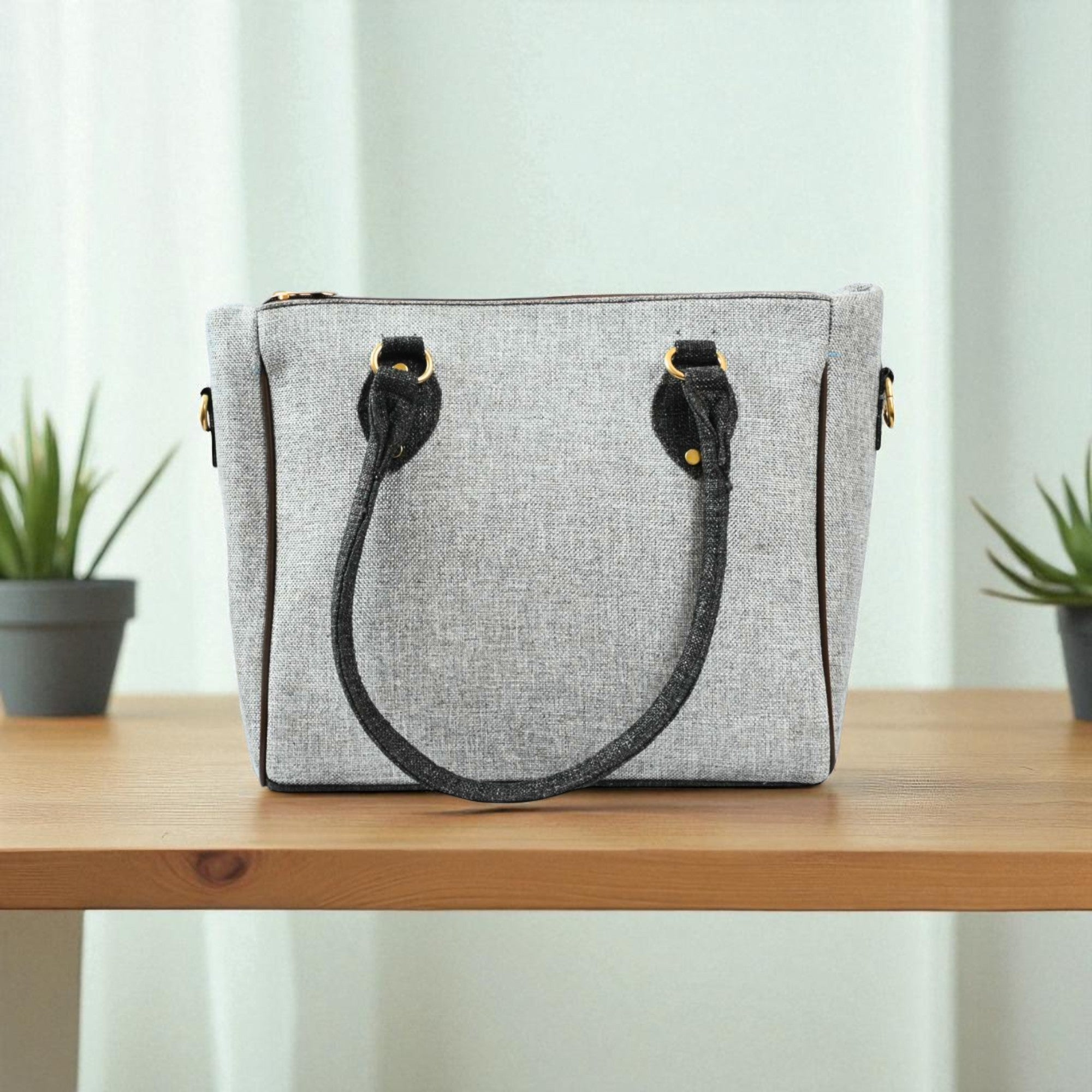 Premium And Stylish Shoulder Bags For Everyday Use