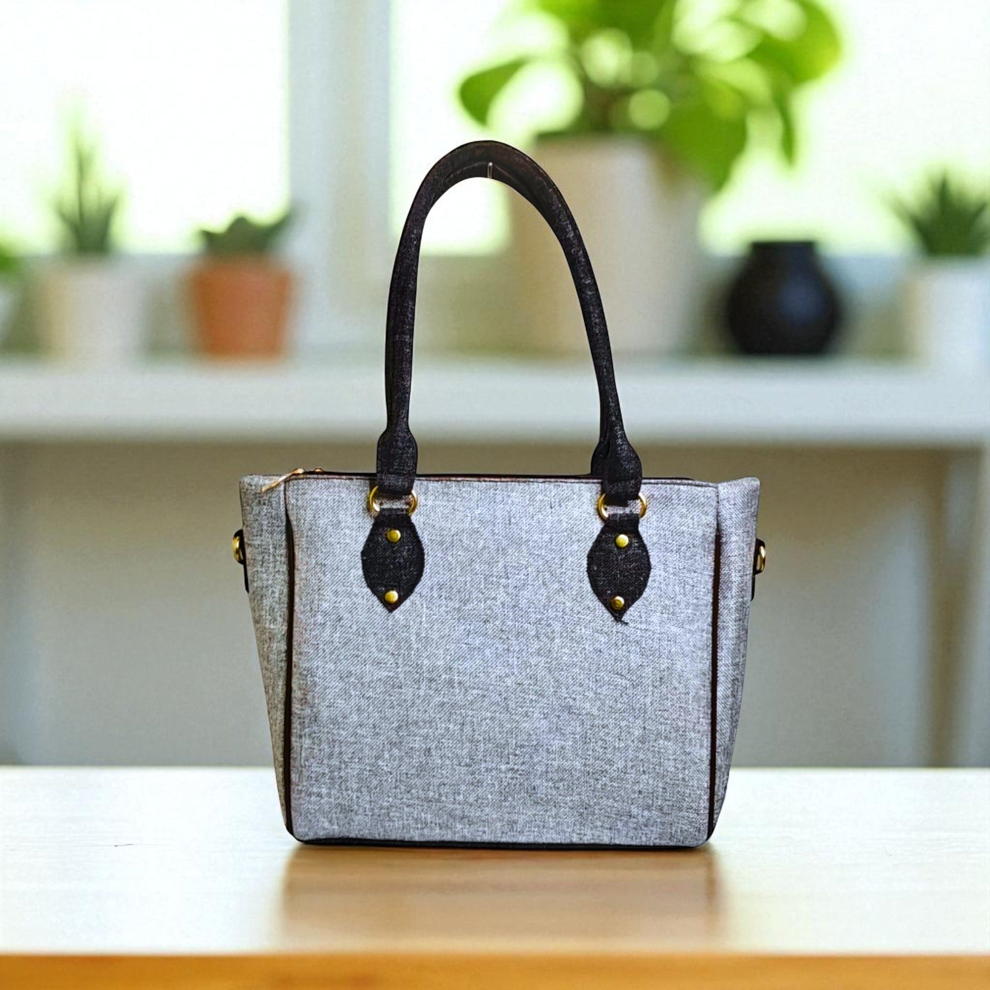 Premium And Stylish Shoulder Bags For Everyday Use