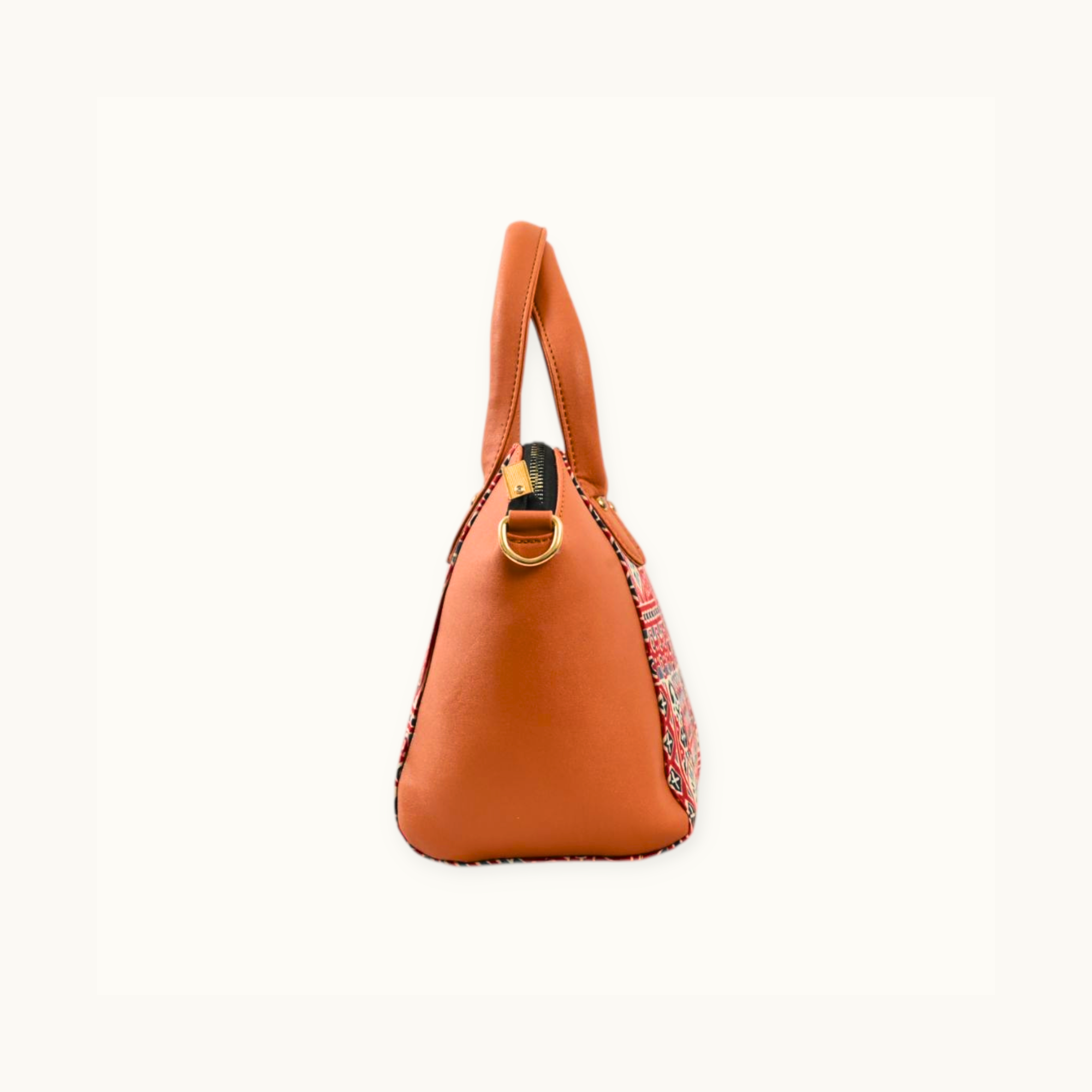 Premium And Stylish Hand Bags For Everyday Use