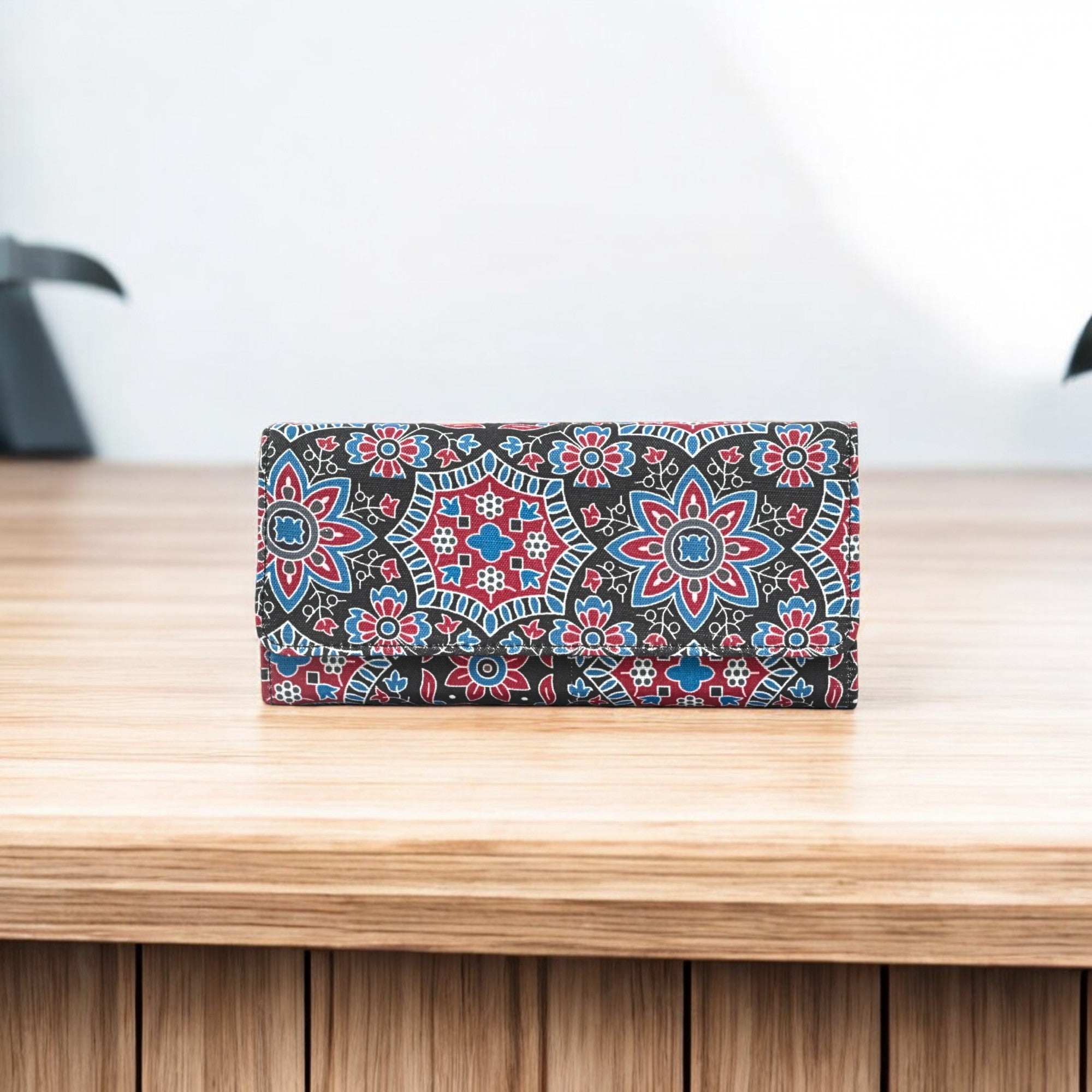 Premium Hand Wallet- Two Fold