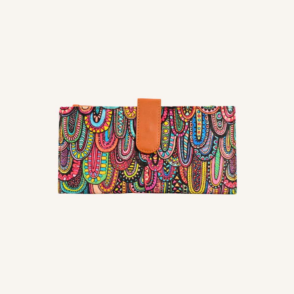 Premium And Stylish Hand Wallet For Everyday Use