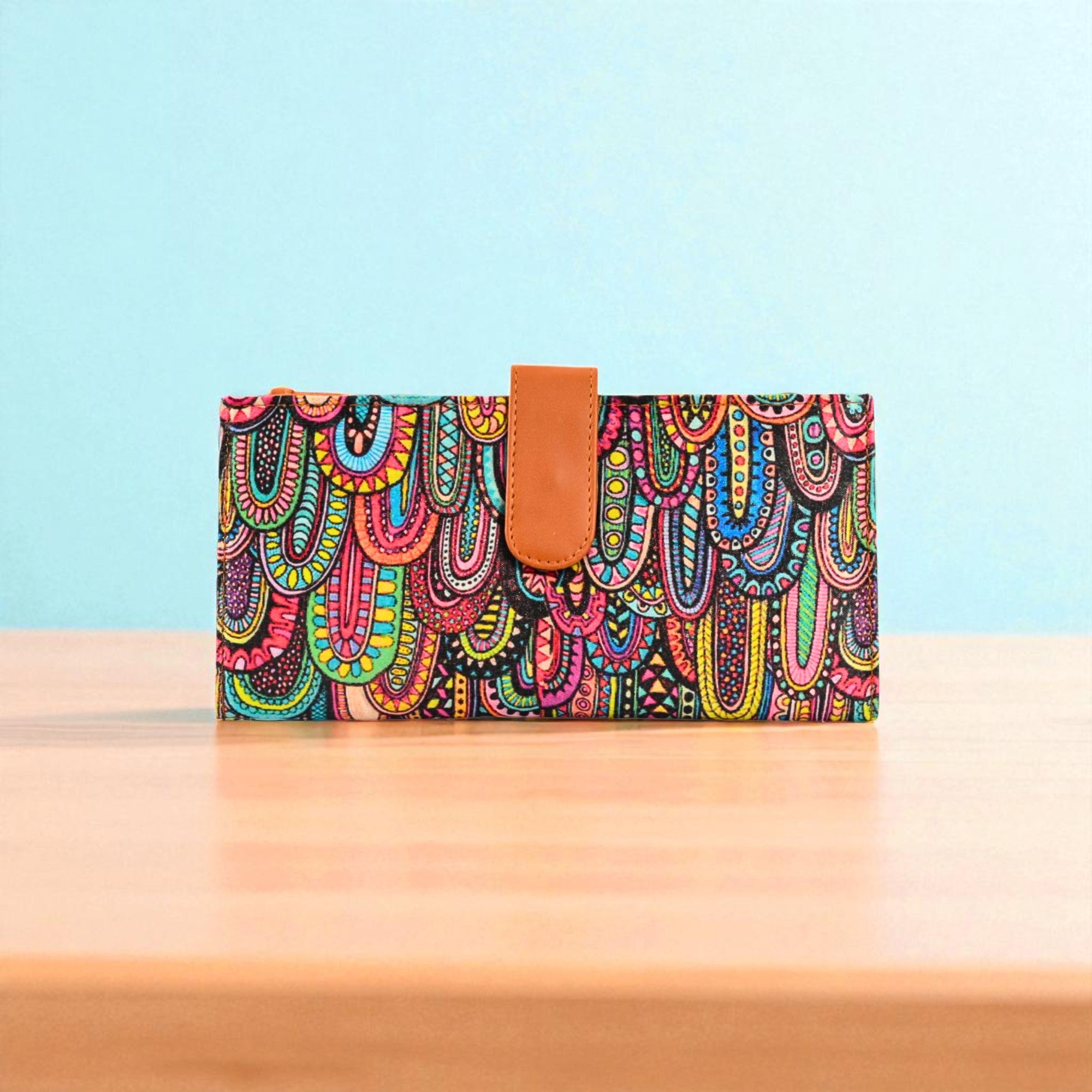 Premium And Stylish Hand Wallet For Everyday Use