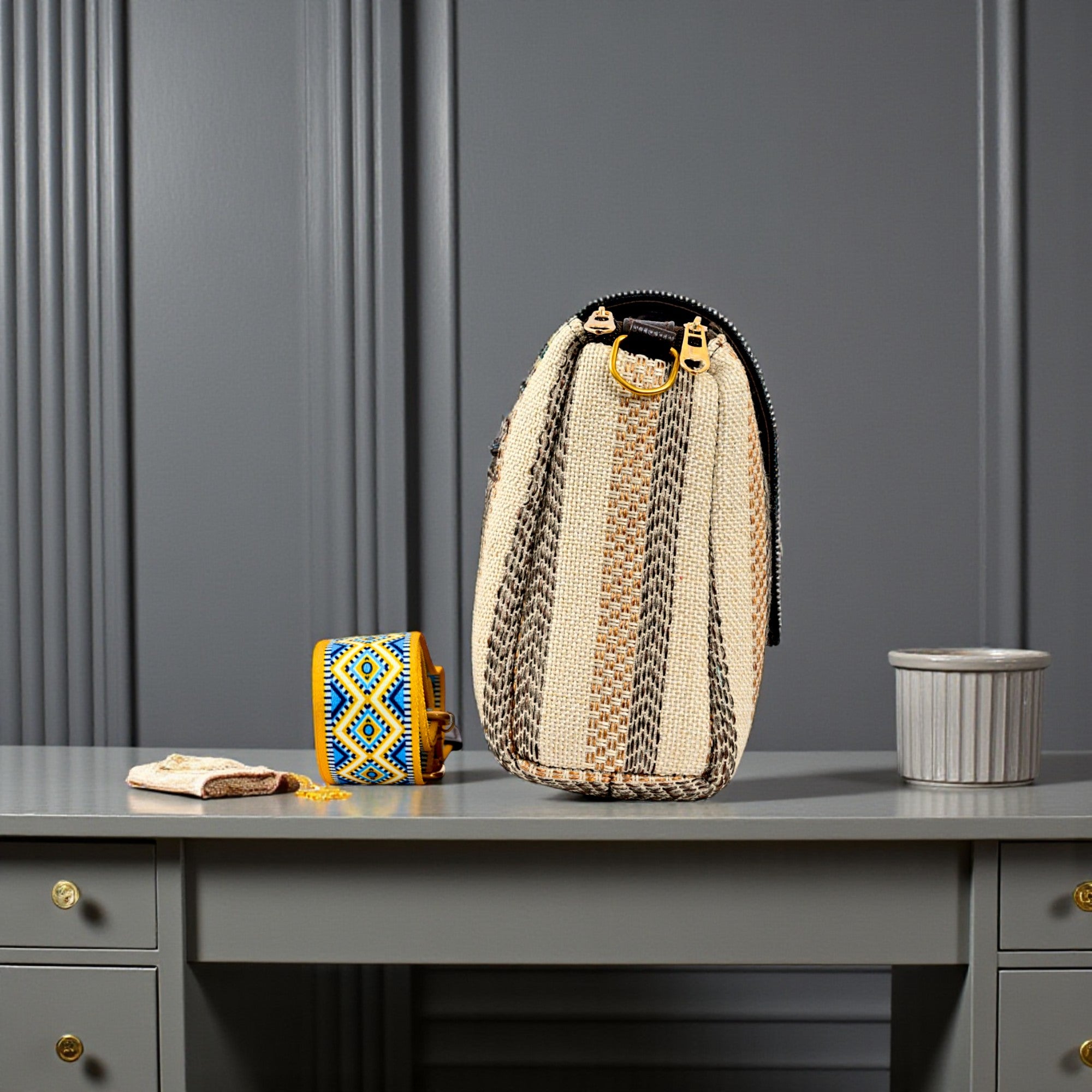 Premium And Stylish Slings For Everyday Use