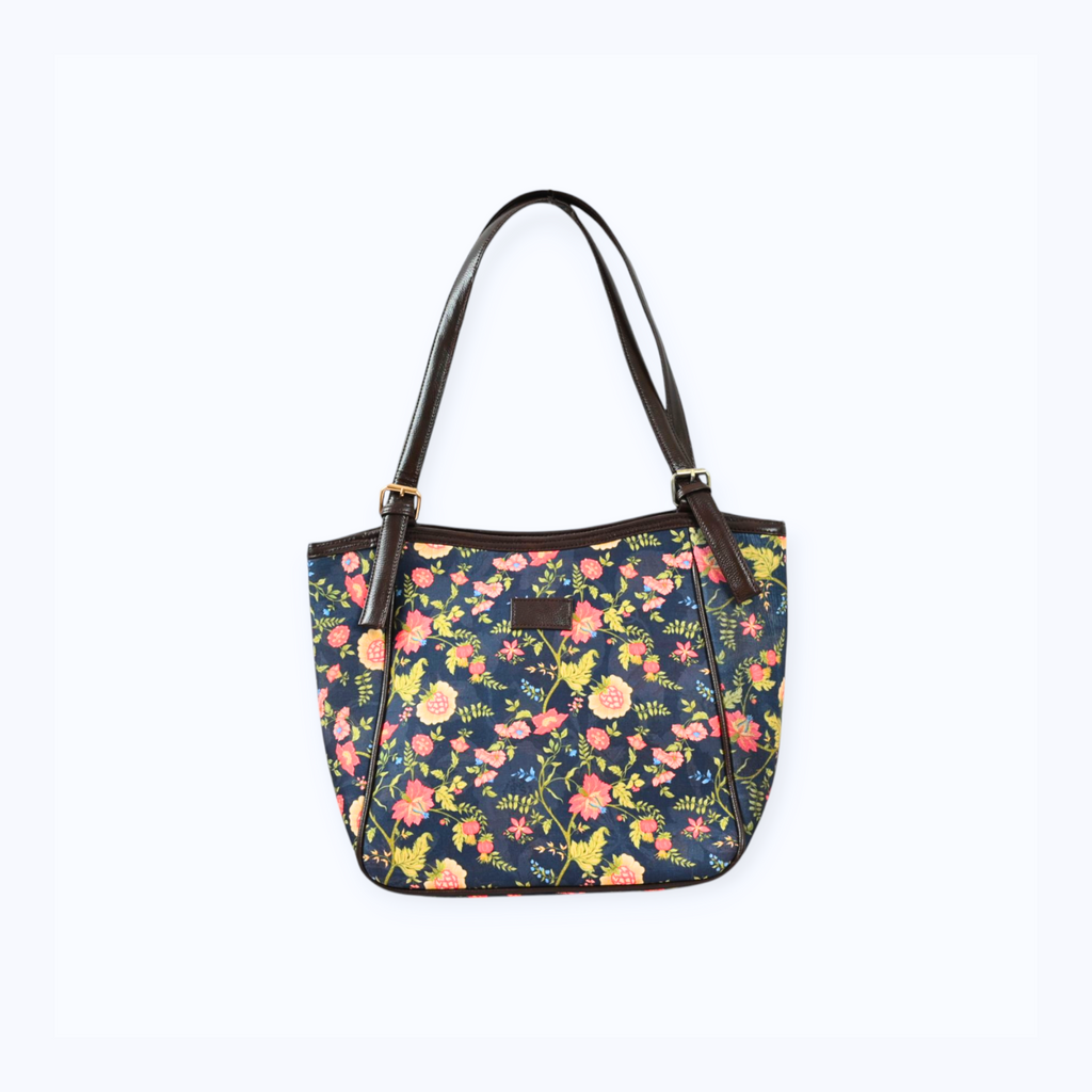 Premium And Stylish Shoulder Bag For Everyday Use