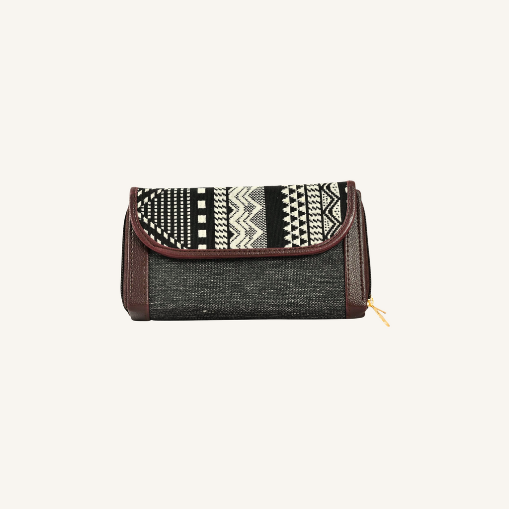 Premium And Stylish Hand Wallet For Everyday Use