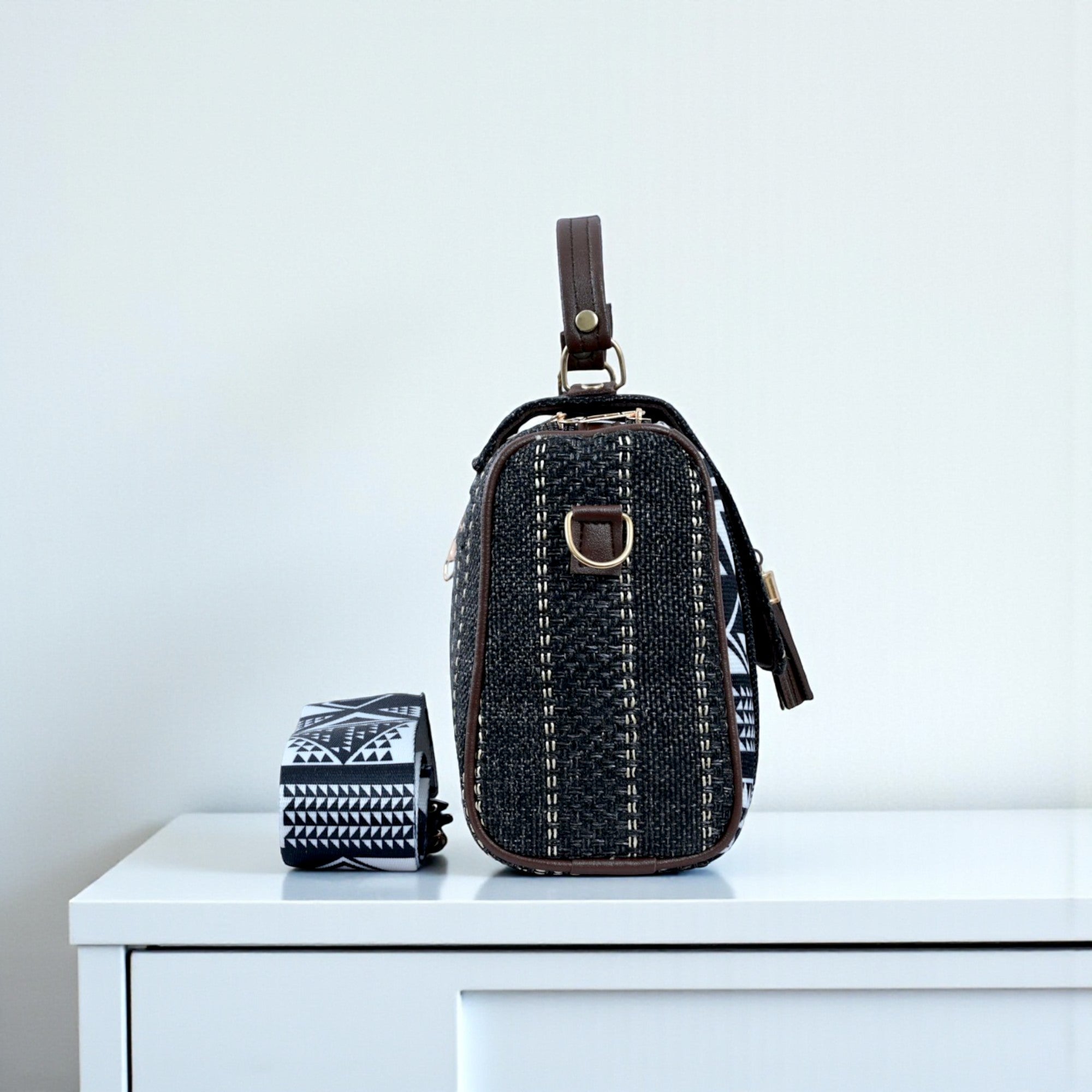 Premium Sling Bag With Beautiful Cross Body Belt