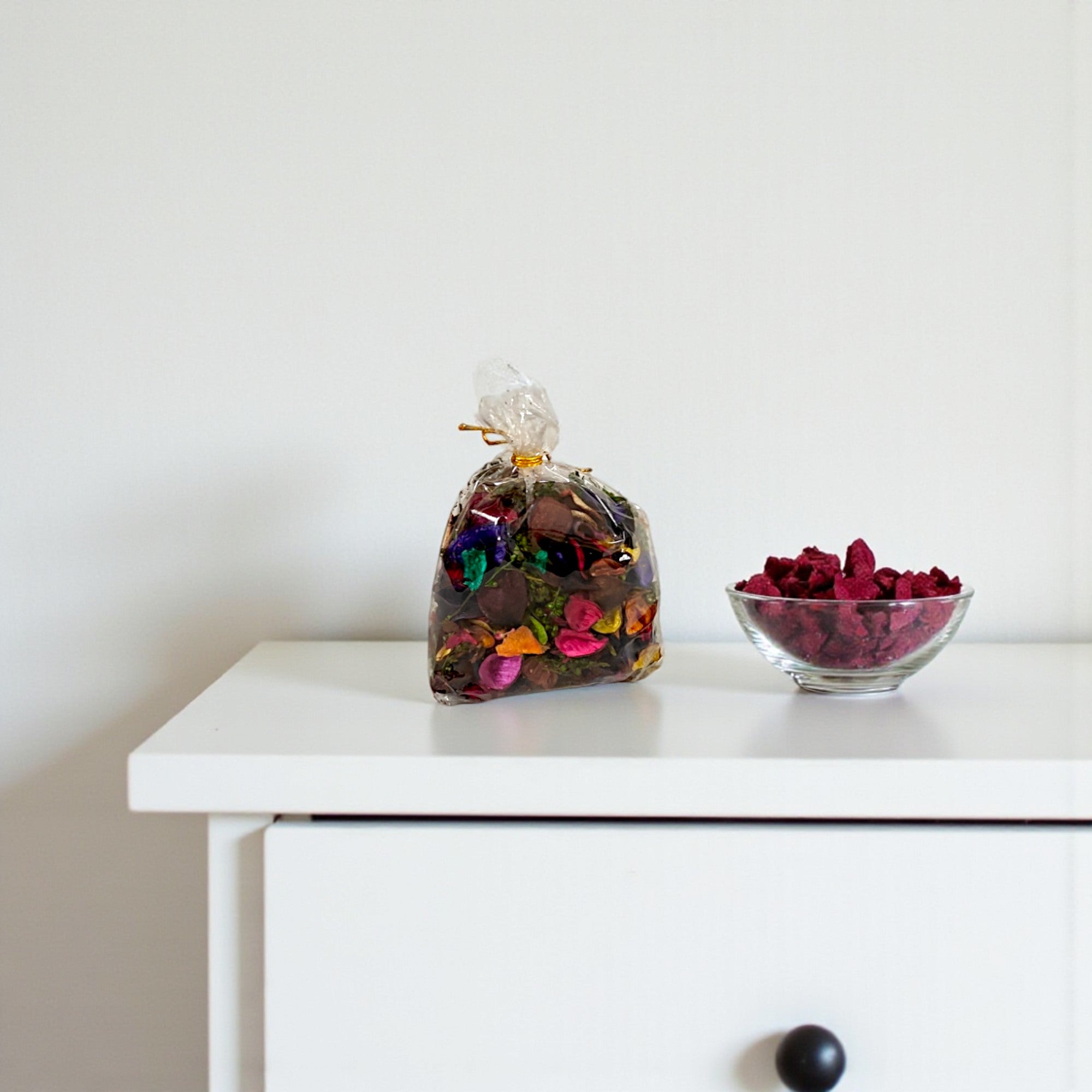 Scented Potpourri for Home Décor- 100 Grms