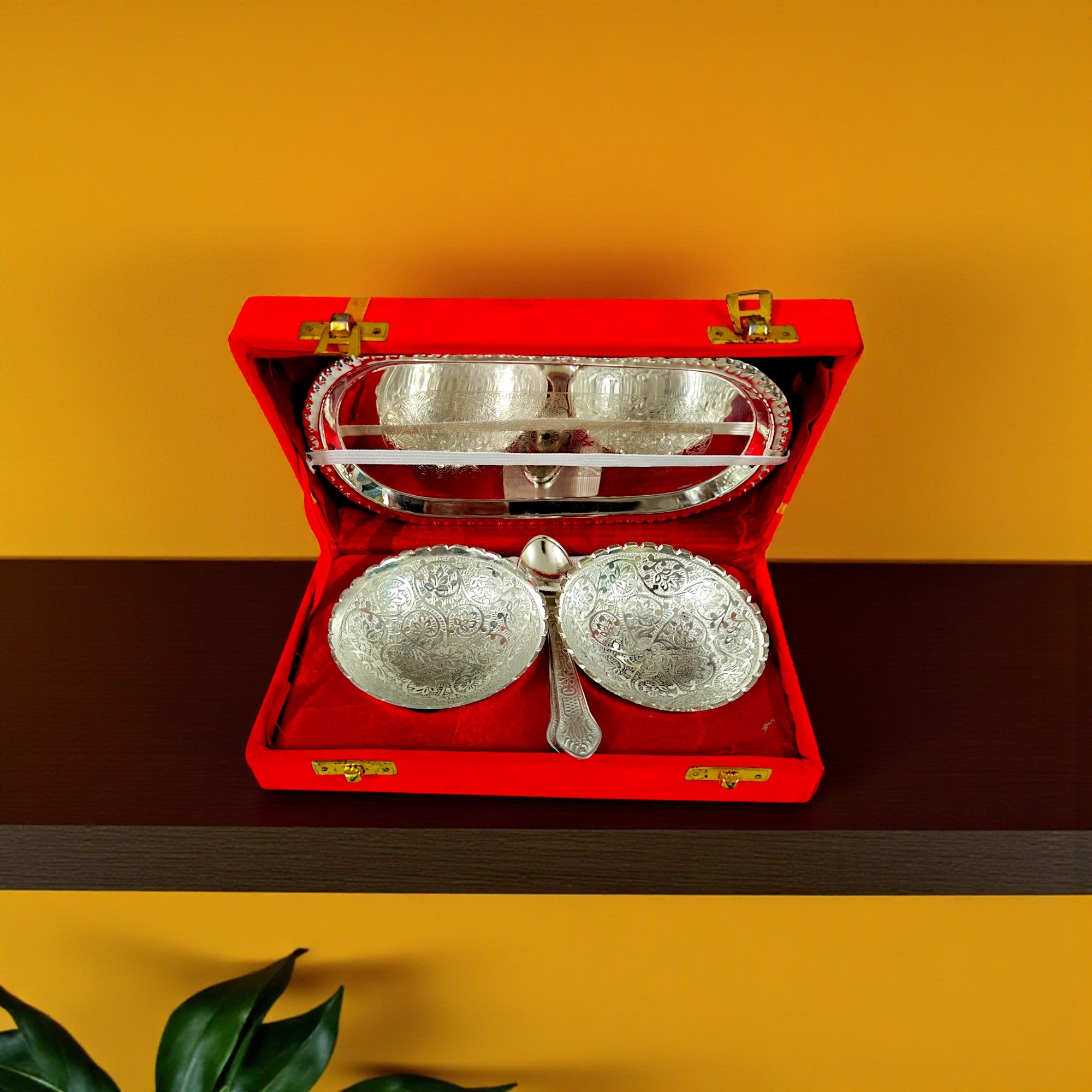 Silver Plated 2 Bowl Set with 2 Spoons & 1 Tray